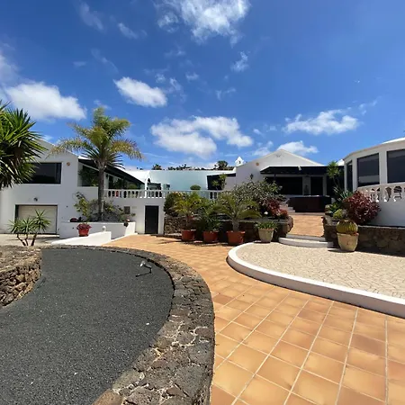 Вилла Dora Bella Lanzarote *