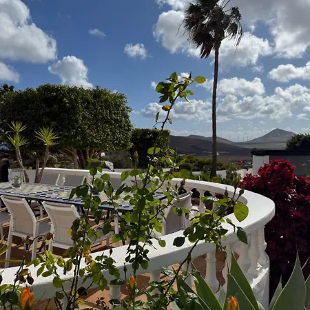 Dora Bella Lanzarote Вилла