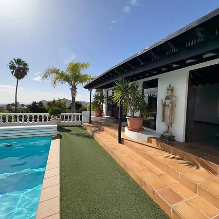 Dora Bella Lanzarote Вилла *