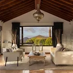 Dora Bella Lanzarote *