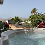 Dora Bella Lanzarote *