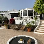 Dora Bella Lanzarote * Nazaret