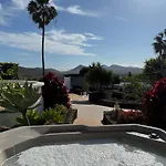 Dora Bella Lanzarote Nazaret