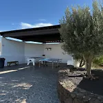 Dora Bella Lanzarote Villa *