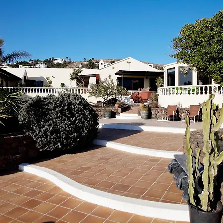 Dora Bella Lanzarote