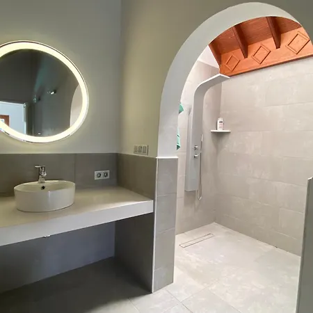 Dora Bella Lanzarote Вилла