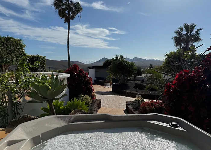 Dora Bella Lanzarote Nazaret