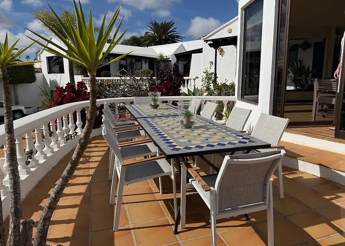 Dora Bella Lanzarote *