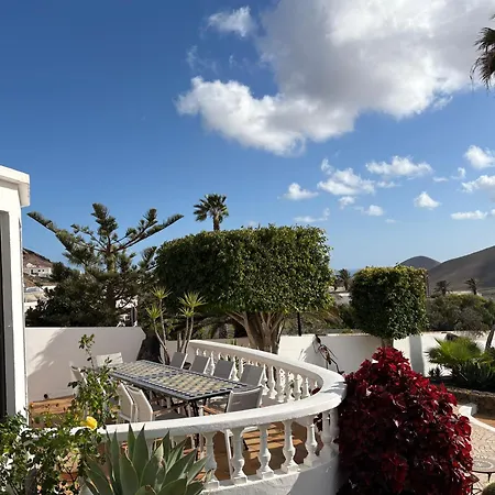 Dora Bella Lanzarote