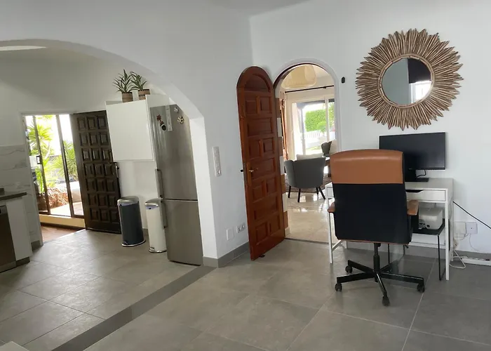 Dora Bella Lanzarote Nazaret